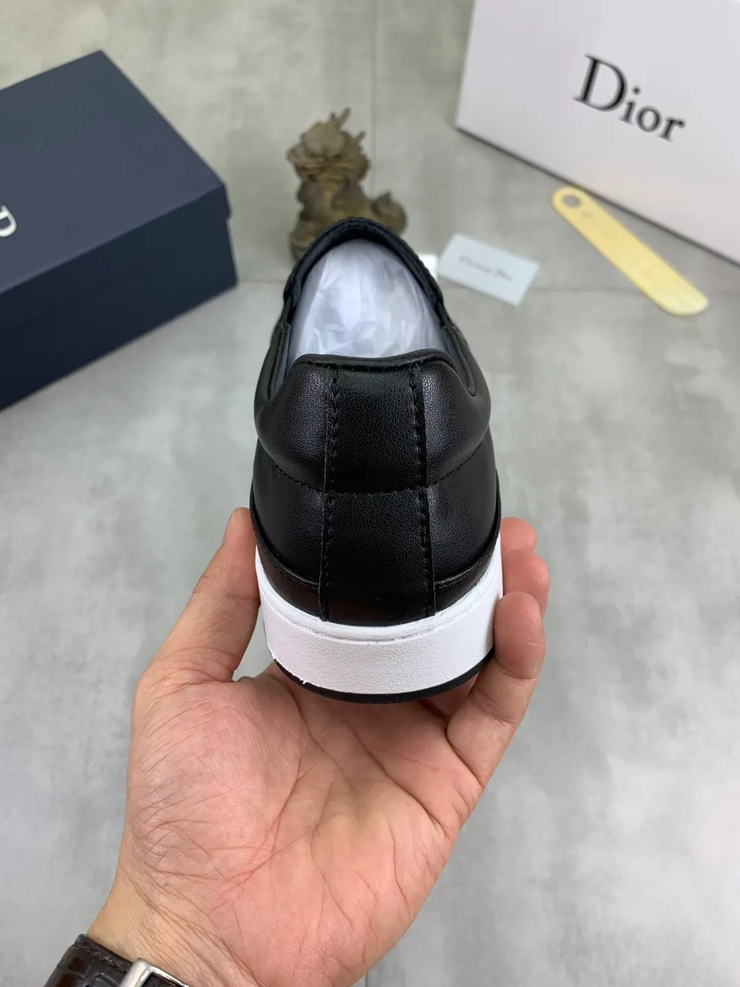 Men's Men's Shoes💰P400💰[New Style]🆘[Dior] 2025 Dior Original Lace-up Low-top Men's Shoes Classic casual shoes 🔥This model is the official flagship model with high quality and made by famous original designers. It is made of high-quality cowhide with original materials➕Comfortable and breathable mesh lining➕Pigskin insole. The perfect last shape and generous and fashionable design have attracted many consumers. Suitable for drivers to drive🚗. What you want is the highest quality in the market. Color: 4️⃣Color code number: 38--44 (45 customized)